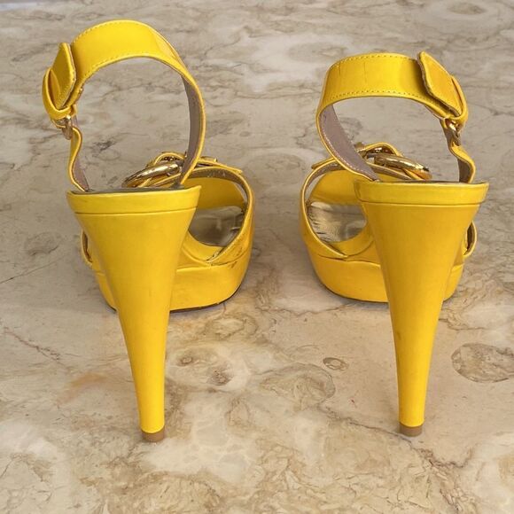 Stuart Weitzman Miss Jane Yellow Patent Leather Platform High Heel Sandals - Picture 8 of 14